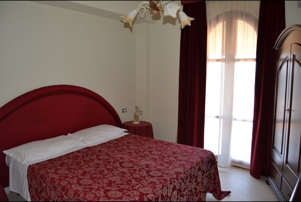 Hotel Porto Azzurro ジャルディーニ・ナクソス エクステリア 写真