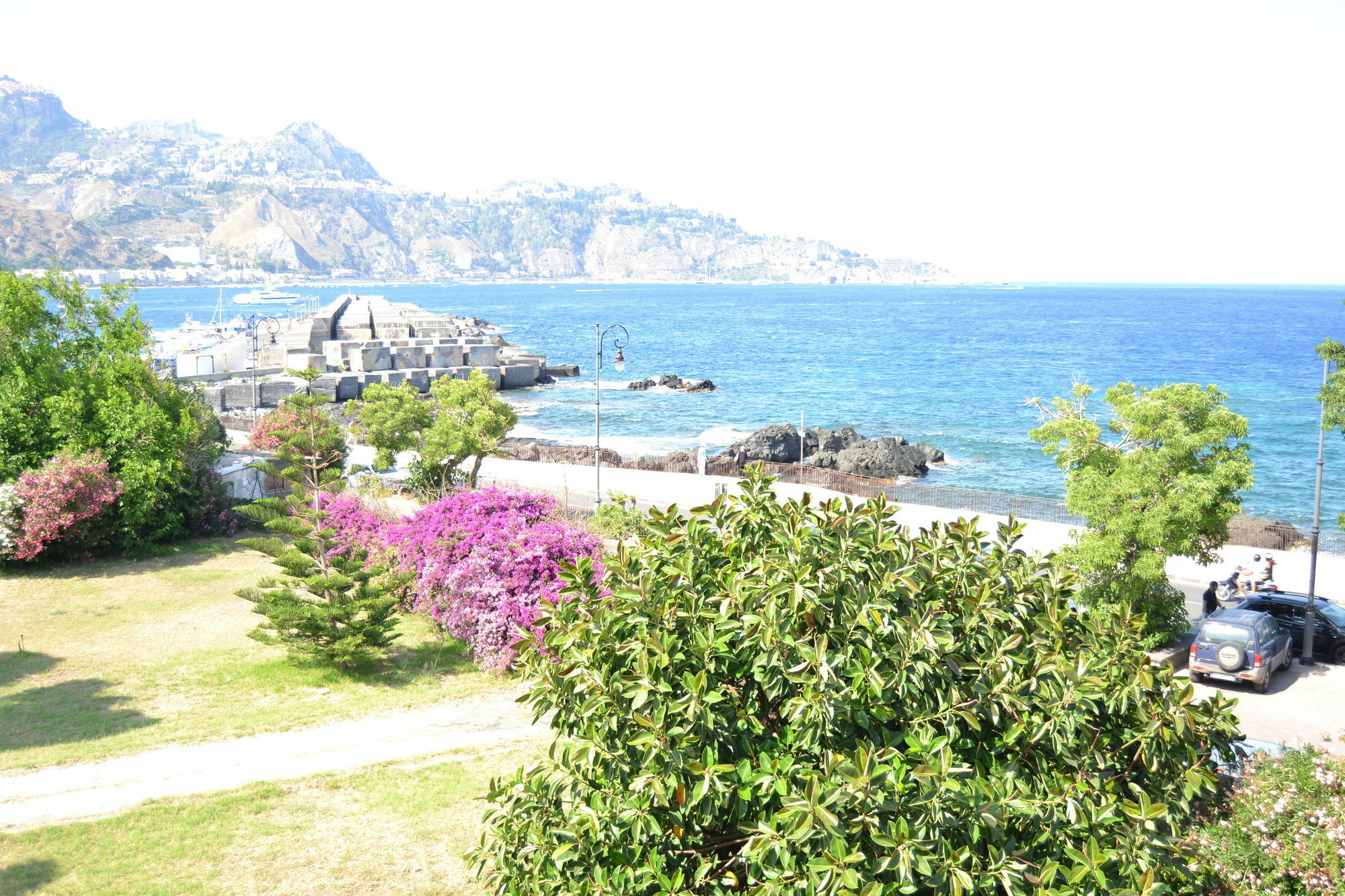 Hotel Porto Azzurro ジャルディーニ・ナクソス エクステリア 写真